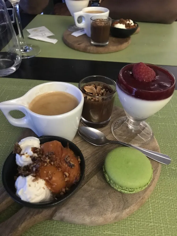 Café Gourmand